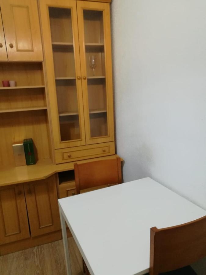 Apartamento En Francos Rodriguez, Junto A Bravo Murillo Apartment Madrid Bagian luar foto
